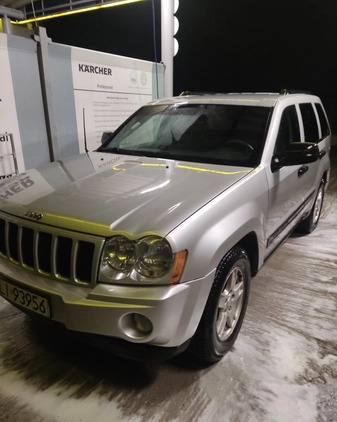 Jeep Grand Cherokee cena 23000 przebieg: 270000, rok produkcji 2005 z Jędrzejów małe 92